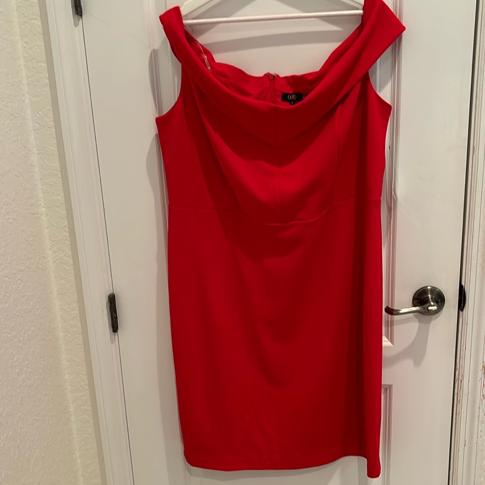 Red shirt off shoulder dress size 16